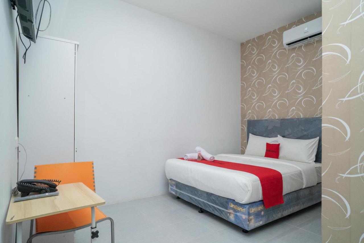 Reddoorz Near Sarinah 雅加达 外观 照片